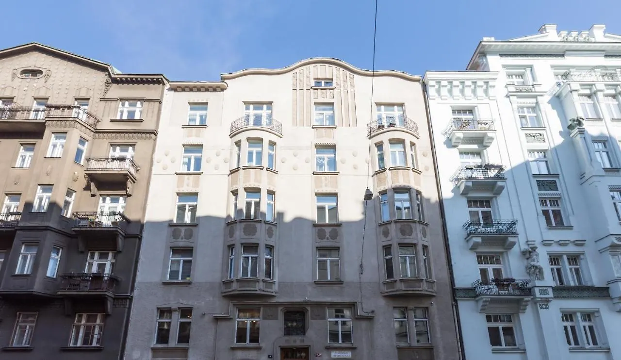 Luxury Riverside Apartments In The Center Of Prague