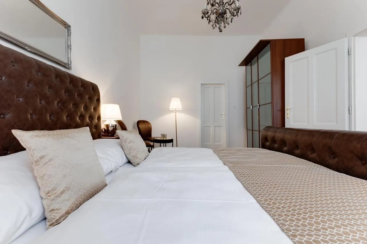 Luxury Riverside Apartments In The Center Of Prague