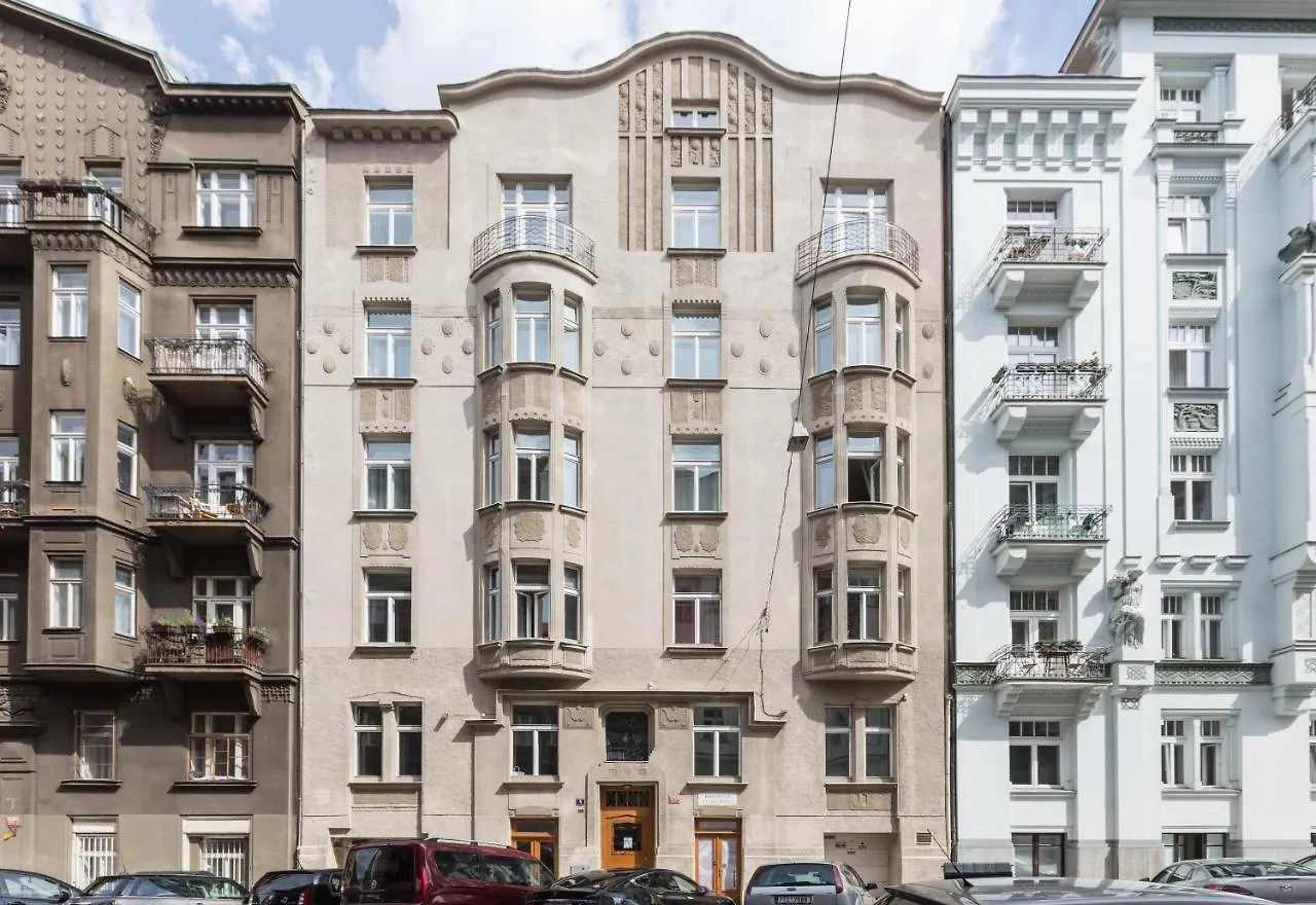 Luxury Riverside Apartments In The Center Of Prague
