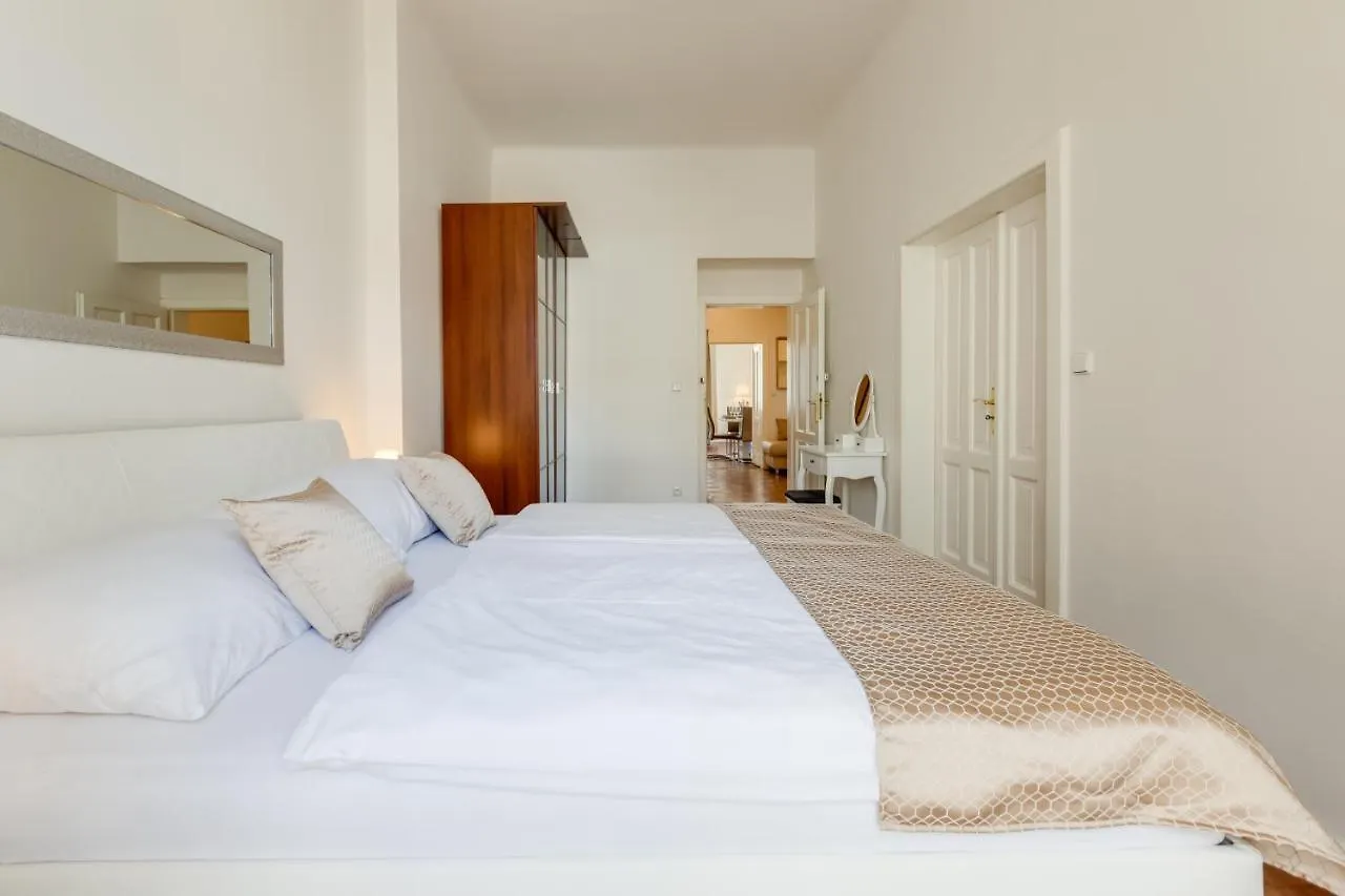 Luxury Riverside Apartments In The Center Of Prague