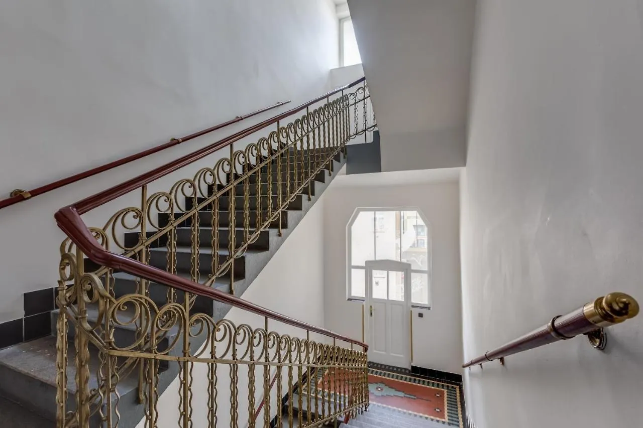 Luxury Riverside Apartments In The Center Of Prague