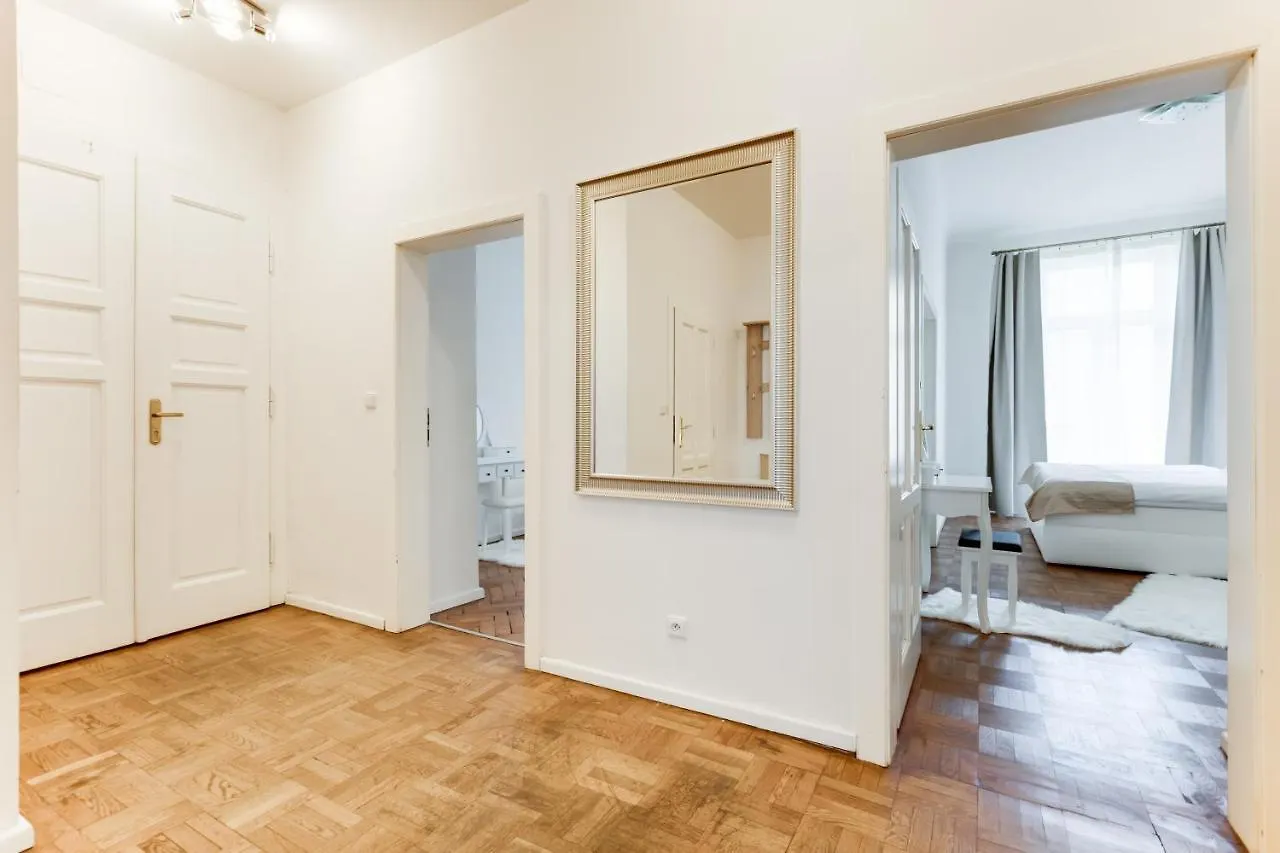 Luxury Riverside Apartments In The Center Of Prague