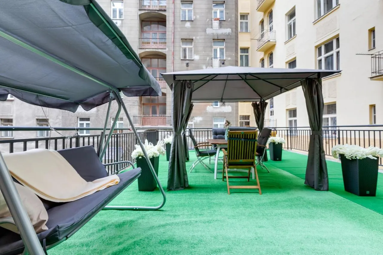 Luxury Riverside Apartments In The Center Of Prague