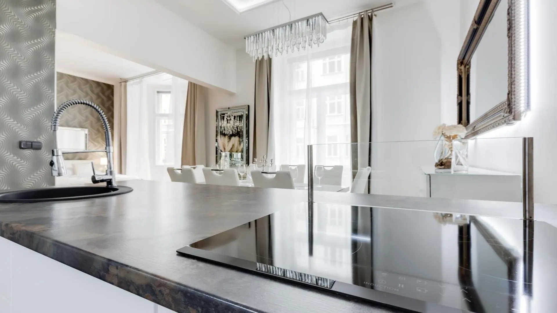 Luxury Riverside Apartments In The Center Of Prague