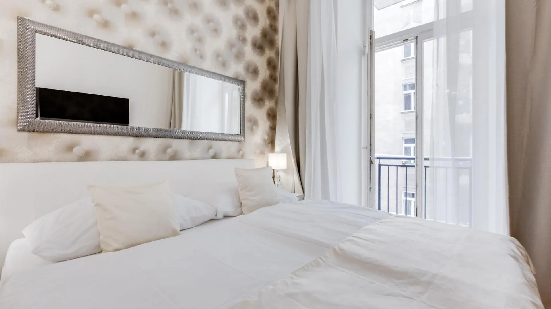 Luxury Riverside Apartments In The Center Of Prague 0*,  Czech Republic