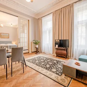  Appartement Palace Petrarca